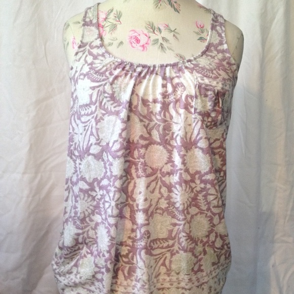 SOLD American Eagle // Floral Loose Tank Top - Picture 2 of 4