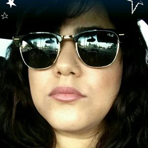 Meet your Posher, Masooma