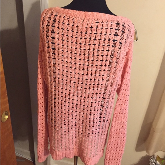 Cute sweater - Picture 2 of 4