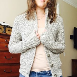 American Eagle Sweater
