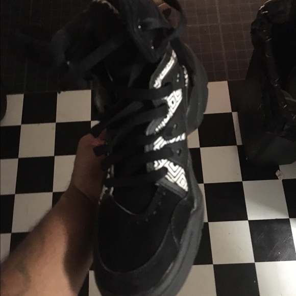 Nice - Picture 3 of 4