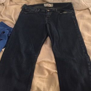 Hollister jeans