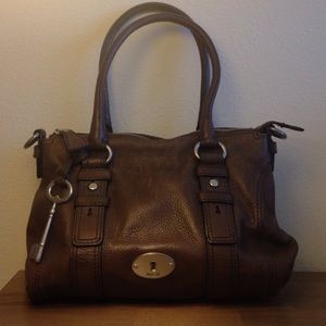 Fossil brown handbag. Gently used.