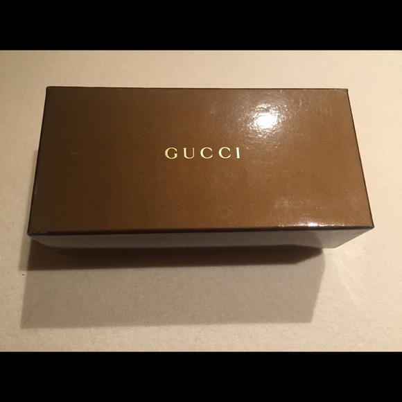 Gucci Sunglasses - Picture 3 of 3