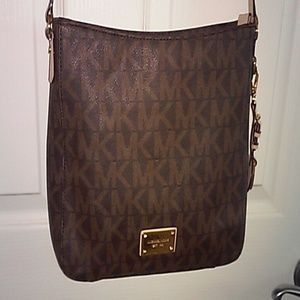 Michael Kors Crossbody
