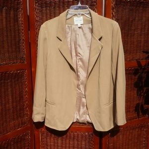 🌟 SALE 🌟 Tan blazer- Silence + Noise