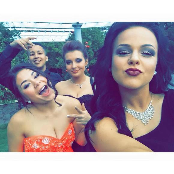 Meet your Posher, Emma