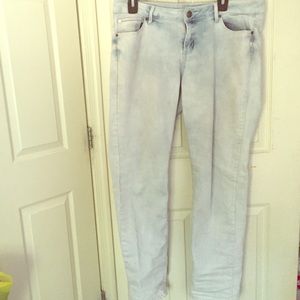 Adam Levine Acid Wash Blue Jeans.