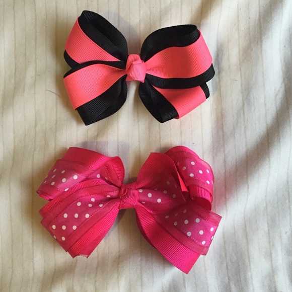 Hair bows