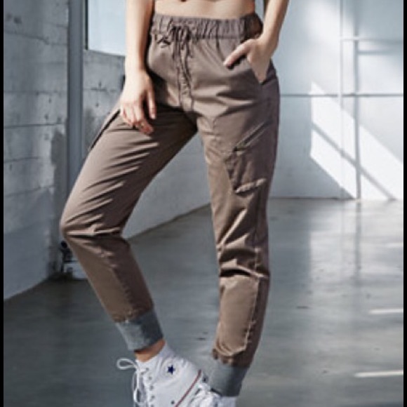bullhead jogger pants