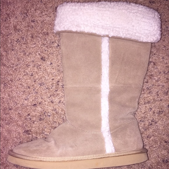 Cute tan boots