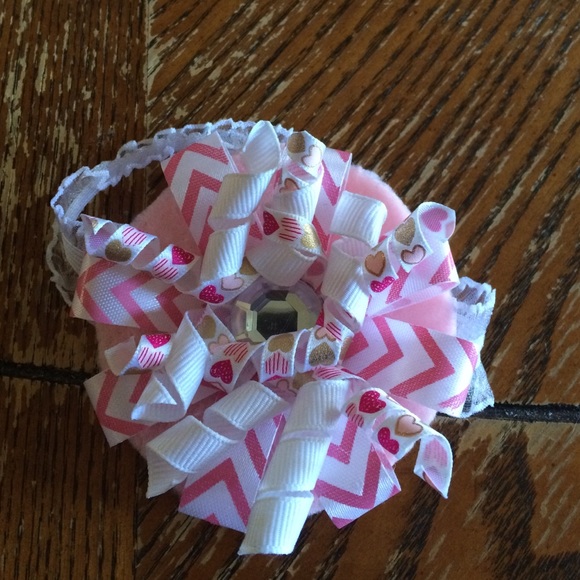 Headband - Picture 1 of 3