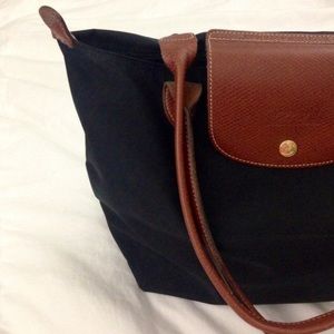 Small black Longchamp Le Pliage Bag