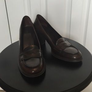 Daisy Fuentes dress shoes