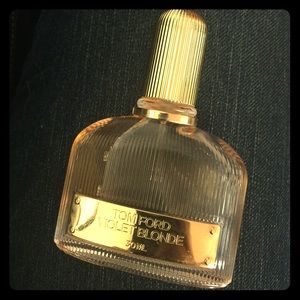 Have too many perfumes. Cleaning off my dresser.