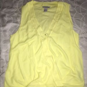 Yellow v-neck drape blouse