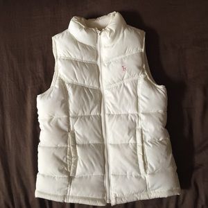 Girls Old Navy Puffer in Ivory size large