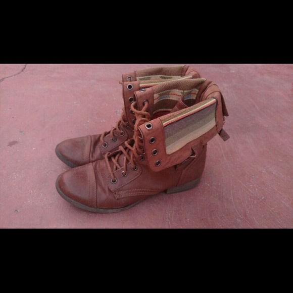 Chestnut lace up combat boots