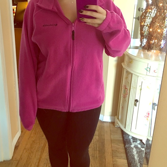 Comfy Columbia Sweater Zip-up❤️!