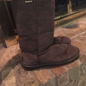 Bearpaw brown boots