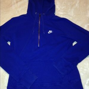 Royal blue Nike half zipper jacket💙