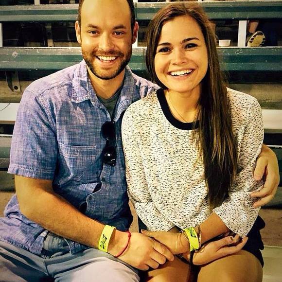 Meet your Posher, Liliana - Picture 2 of 2