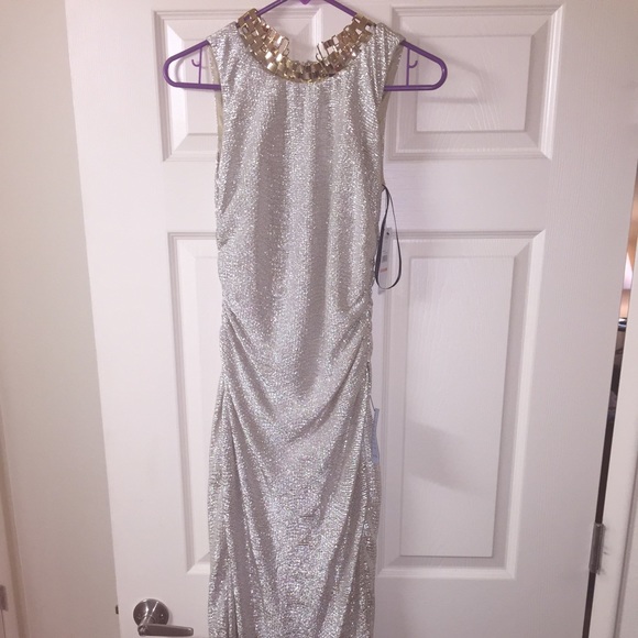Gold prom dress 🎀