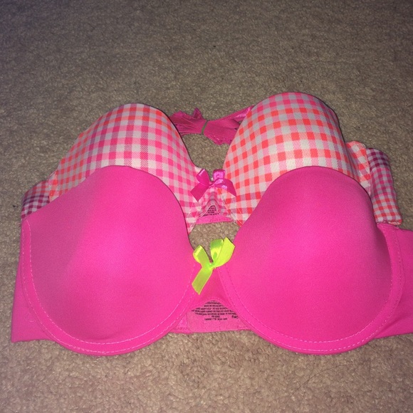 2 strapless bras! with attachable straps!❤️NWOT❤️