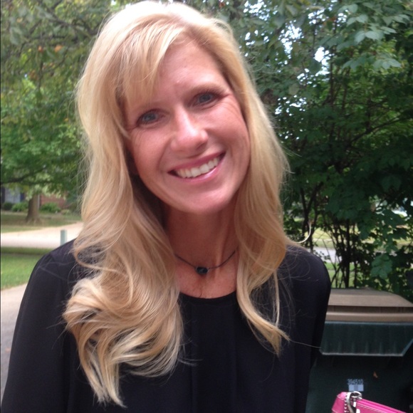 Meet your Posher, Amy