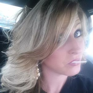 Meet your Posher, Becky