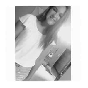 Meet your Posher, Maddie