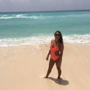 Meet your Posher, Regina