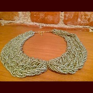 Light green Bow tie shaped necklace