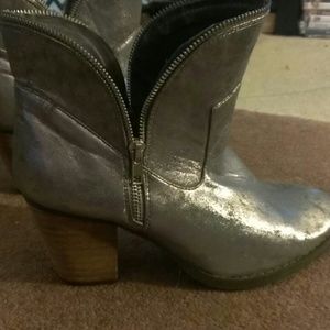 Metallic ankle boots