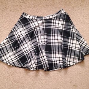 plaid // tartan skirt