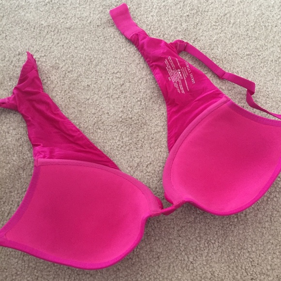 VS Plunge/Push-Up Bra - Size 34C - Worn Once! - Picture 3 of 4