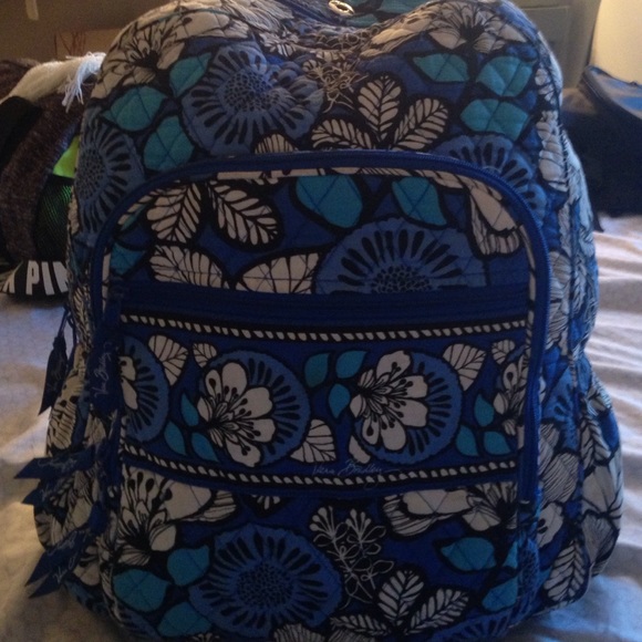 Vera Bradley backpack - Picture 1 of 2