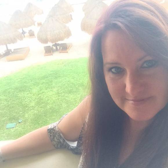 Meet your Posher, Kim - Picture 1 of 1