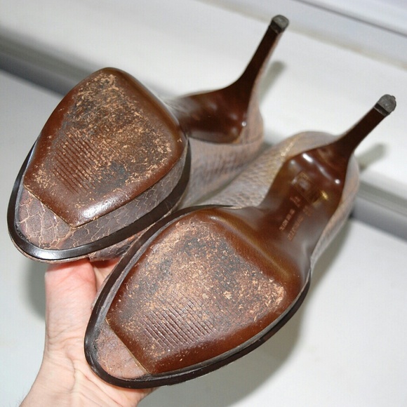 Vera Wang Lavender Ana Metallic Peep Toe Pumps 7.5 - Picture 2 of 4