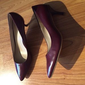 Never worn small heel: dark purple color