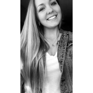 Meet your Posher, Maeghan