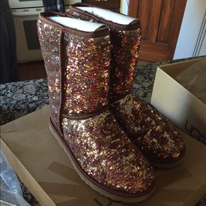 Short autumn sparkle Ugg boots