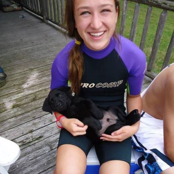 Meet your Posher, Amanda - Picture 1 of 1
