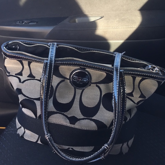 Authentic Coach Purse black