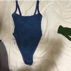 vintage bodysuit **REPOSHING **