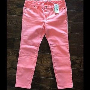 Vineyard Vines colored ankle Jean