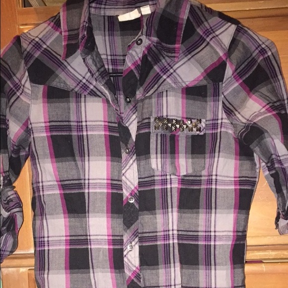 plaid, cardigan. has only been worn once or twice - Picture 2 of 3