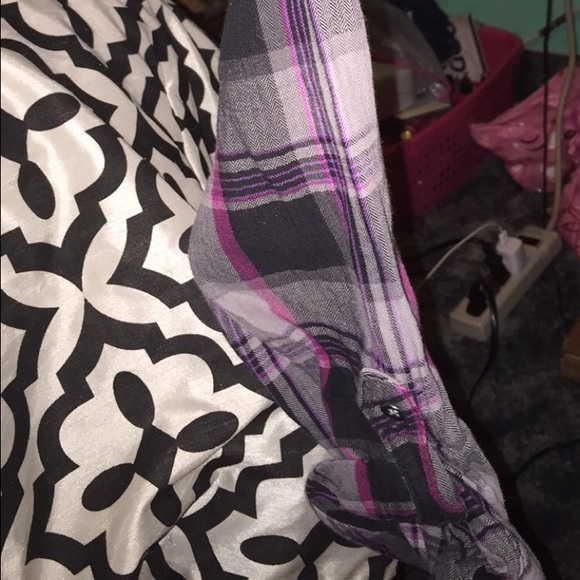 plaid, cardigan. has only been worn once or twice - Picture 3 of 3