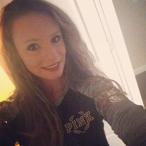 Meet your Posher, Kara