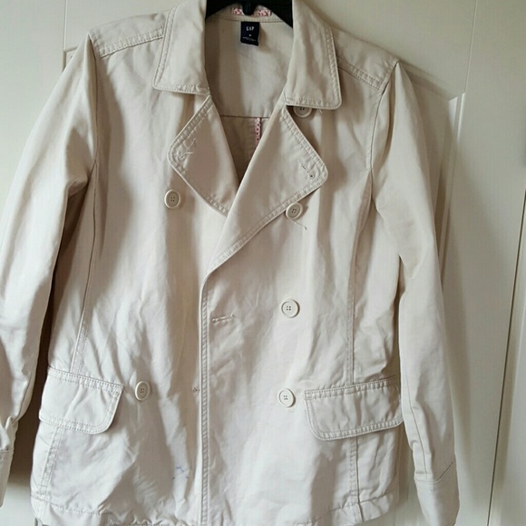 Beige Gap jacket